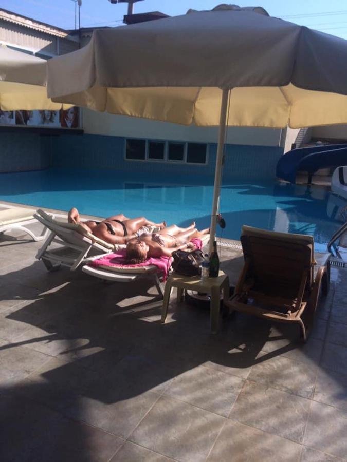 Cinar Family Suite Hotel Side Exterior photo